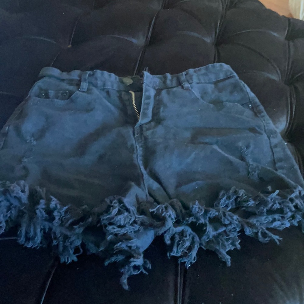 Boutique , Black , high waisted ,